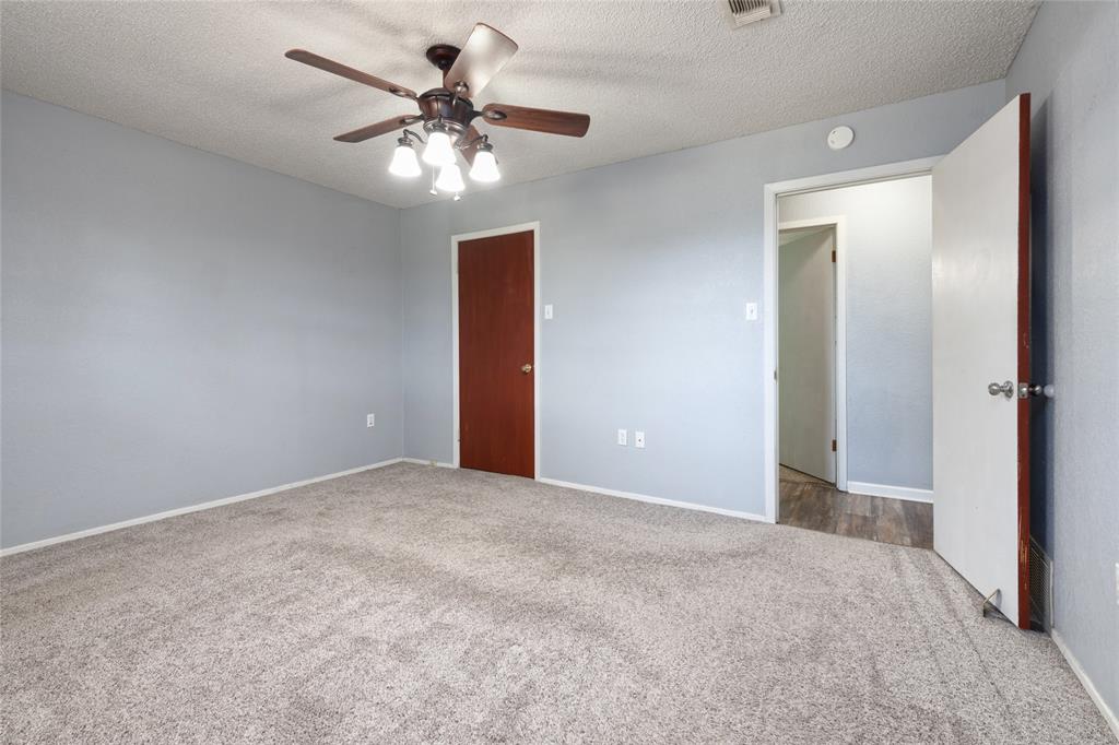 1033 Wolfe Road A Property Photo 26