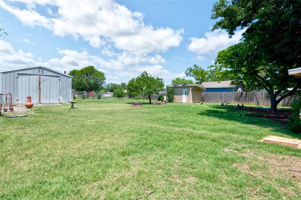 1033 Wolfe Road A Property Photo 34