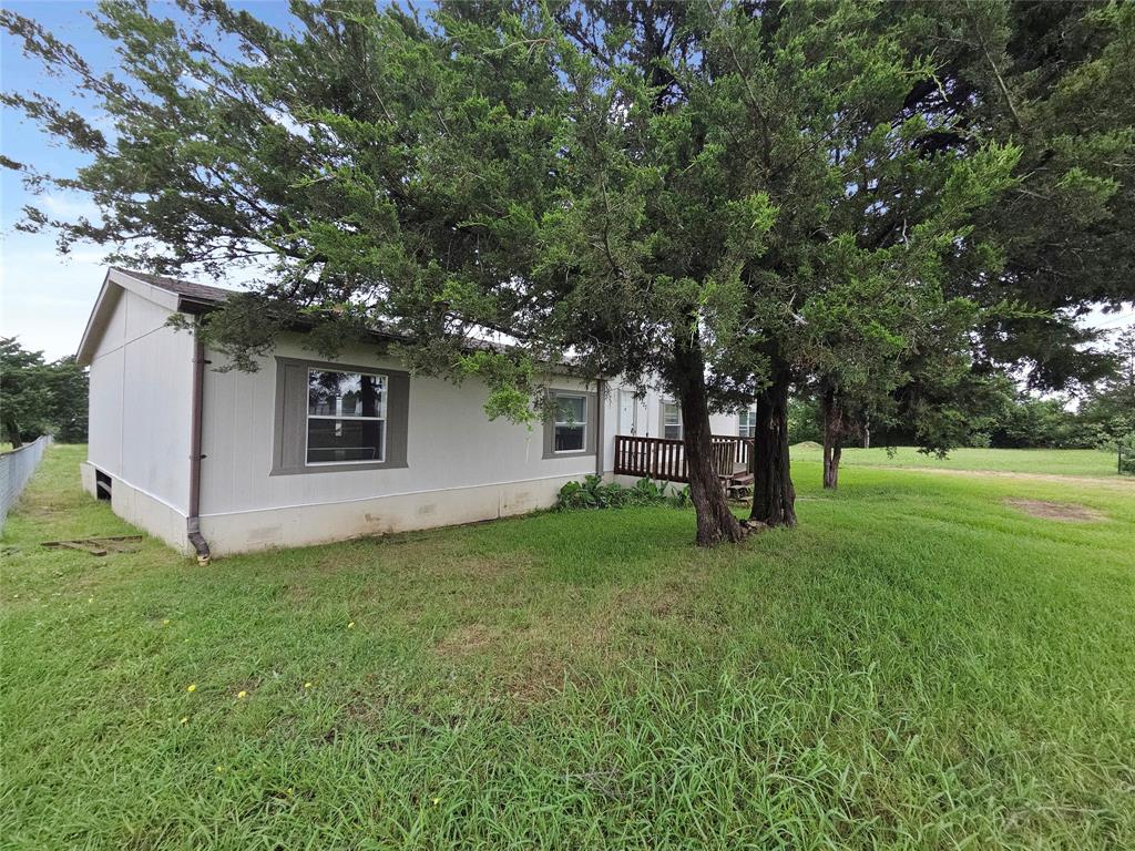 327 County Road 160 Property Photo 14