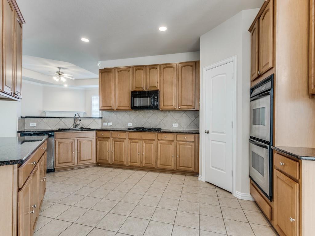 1901 Templegate Drive Property Photo 6