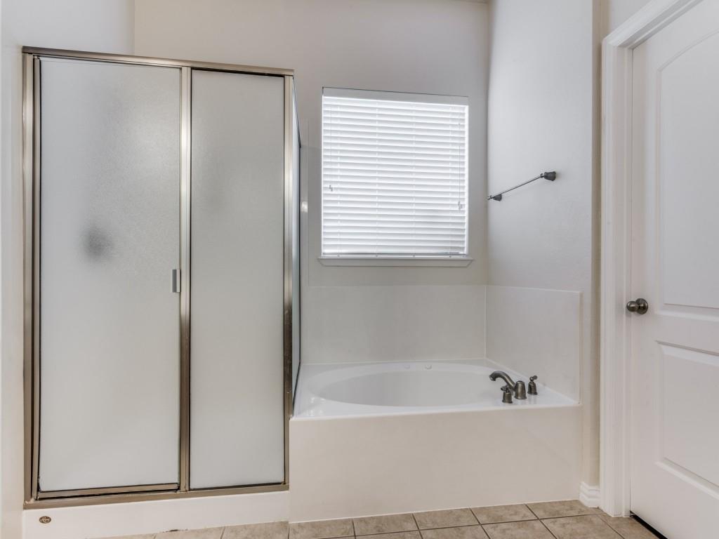 1901 Templegate Drive Property Photo 15