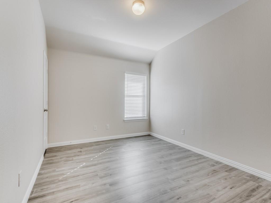 1901 Templegate Drive Property Photo 18
