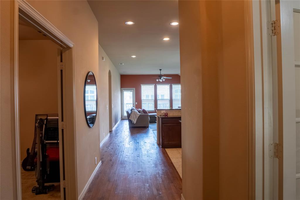 6956 Alcala Property Photo 6