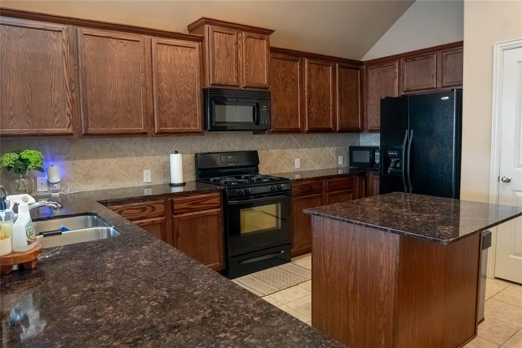 6956 Alcala Property Photo 10