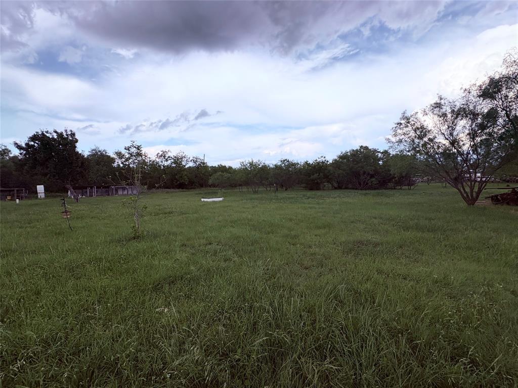 1117 N Tiffin Road Property Photo 8
