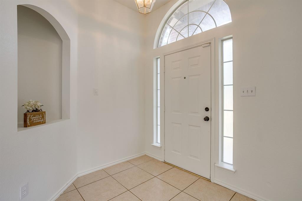 1104 Angel Fire Lane Property Photo 6