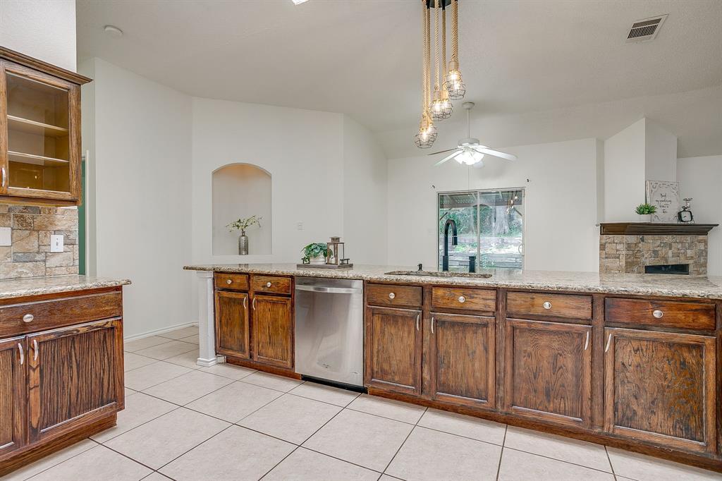 1104 Angel Fire Lane Property Photo 12