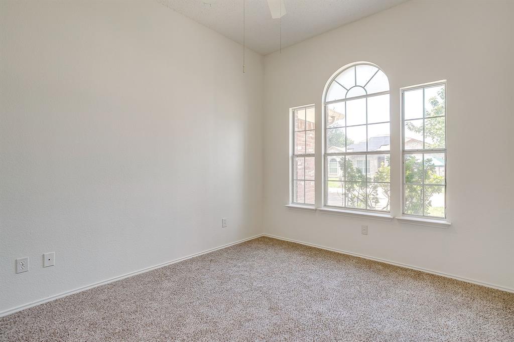 1104 Angel Fire Lane Property Photo 27