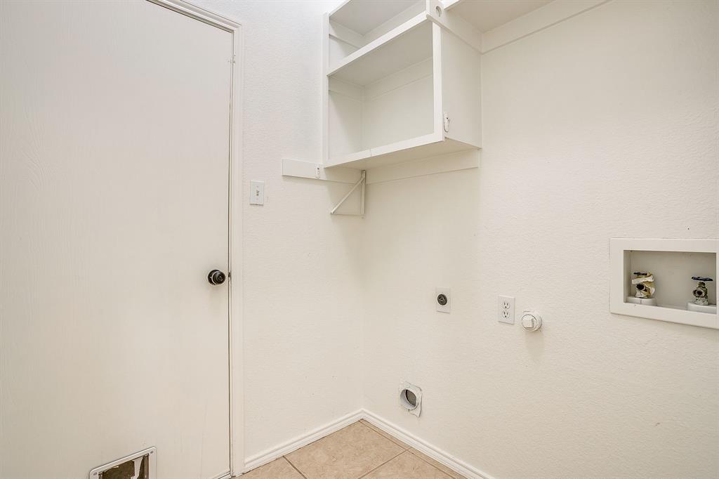 1104 Angel Fire Lane Property Photo 34