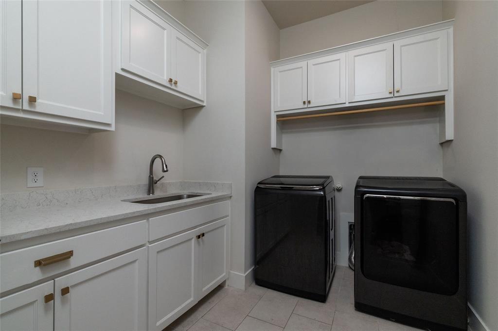 2132 Sicily Lane Property Photo 28
