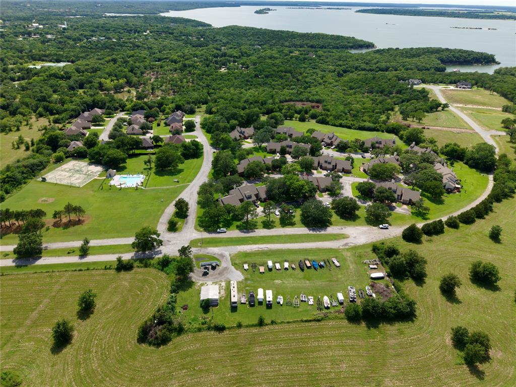 119 Summer View Property Photo 6