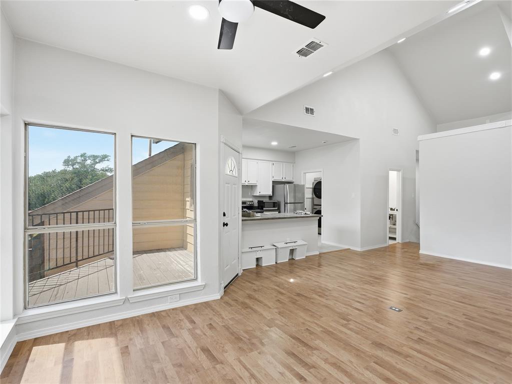 119 Summer View Property Photo 11