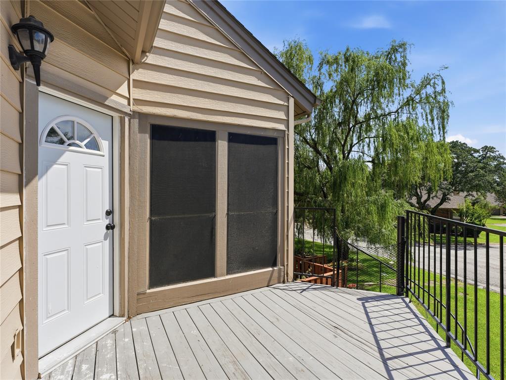 119 Summer View Property Photo 23