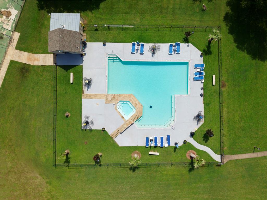 119 Summer View Property Photo 31