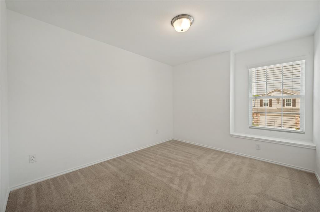 882 Breakwater Drive Property Photo 17