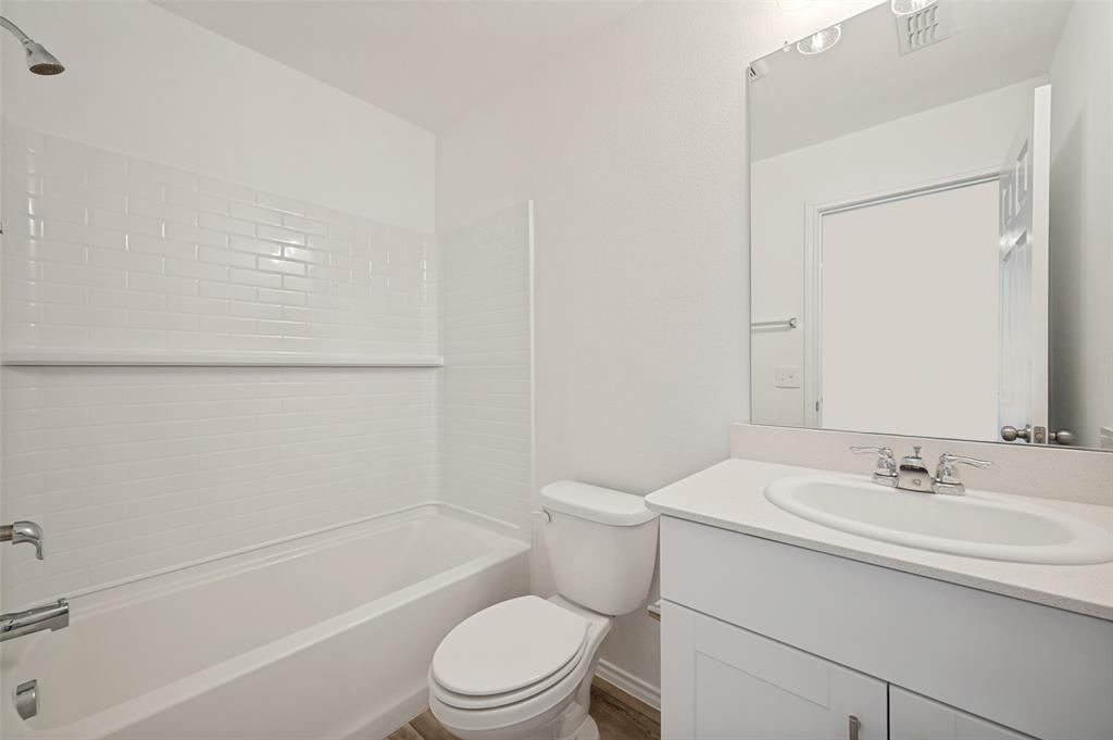 882 Breakwater Drive Property Photo 19