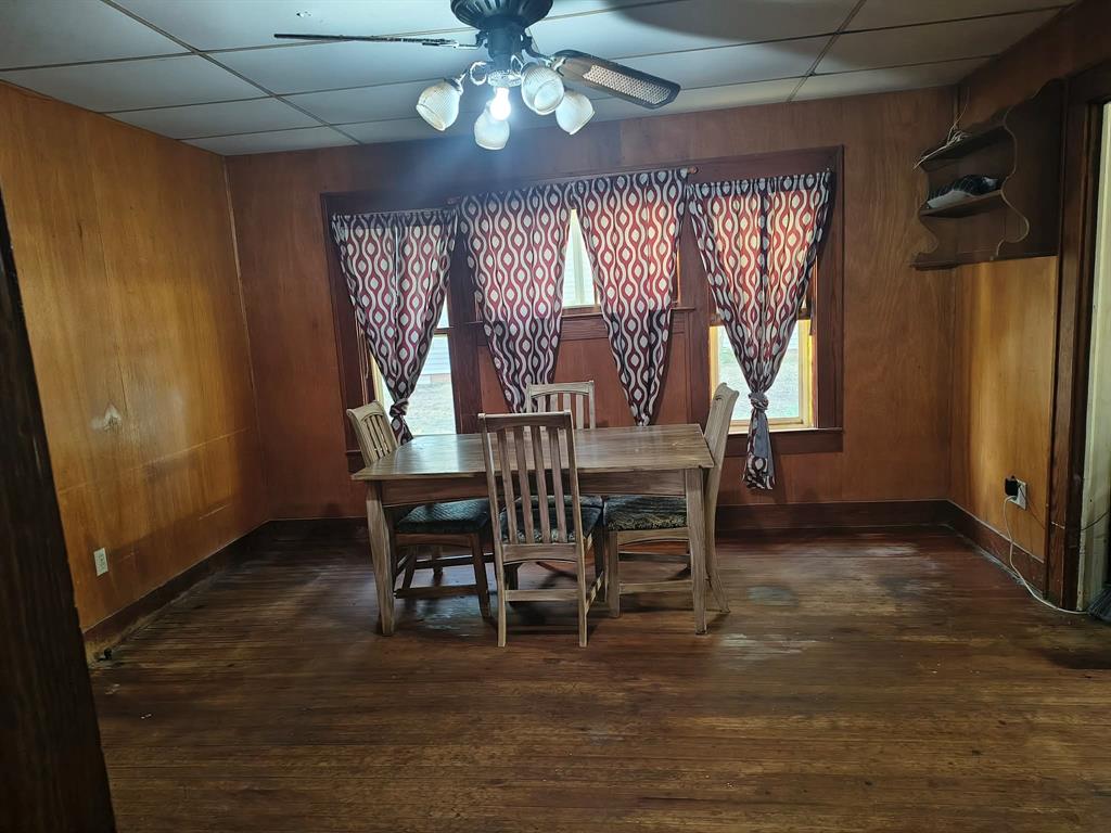 1308 Avenue L Property Photo 6