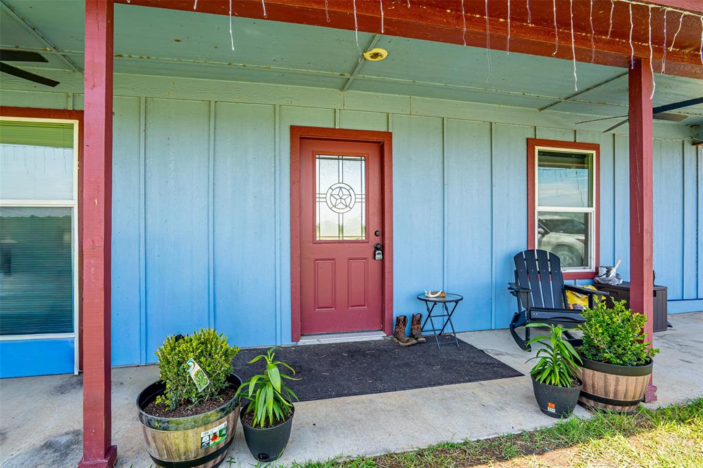 166 Private Road 1404 Property Photo 5