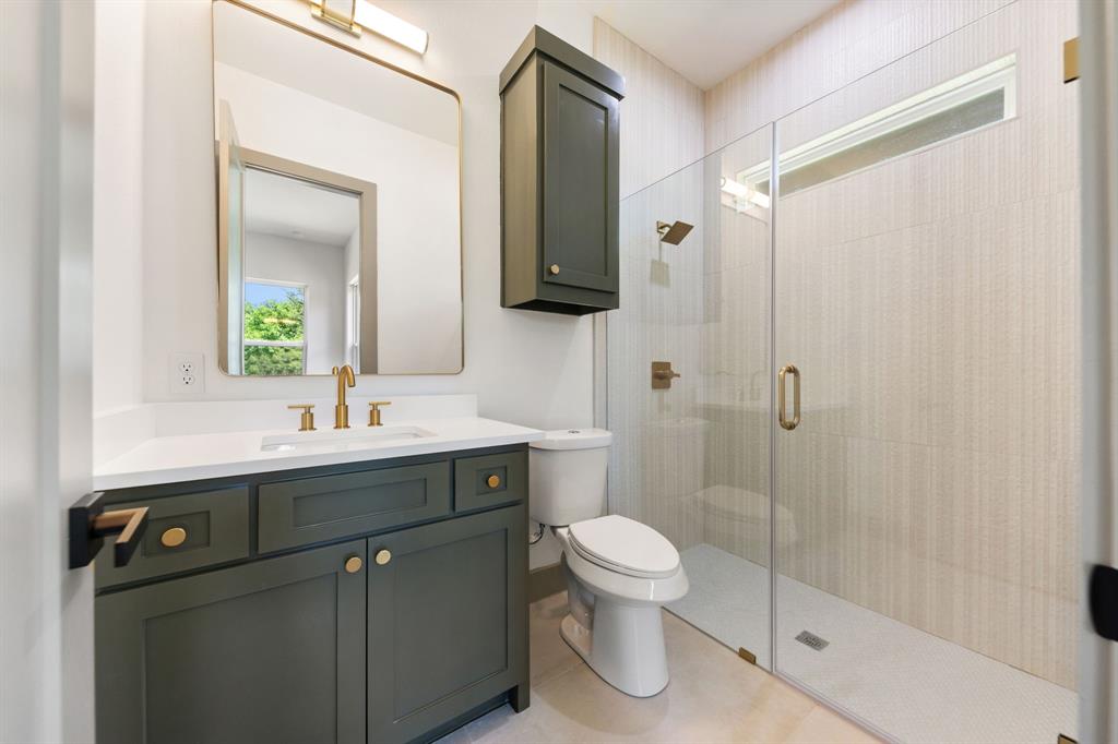 301 Whispering Way Property Photo 30