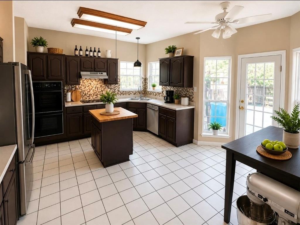 6701 Ashmont Drive Property Photo 4