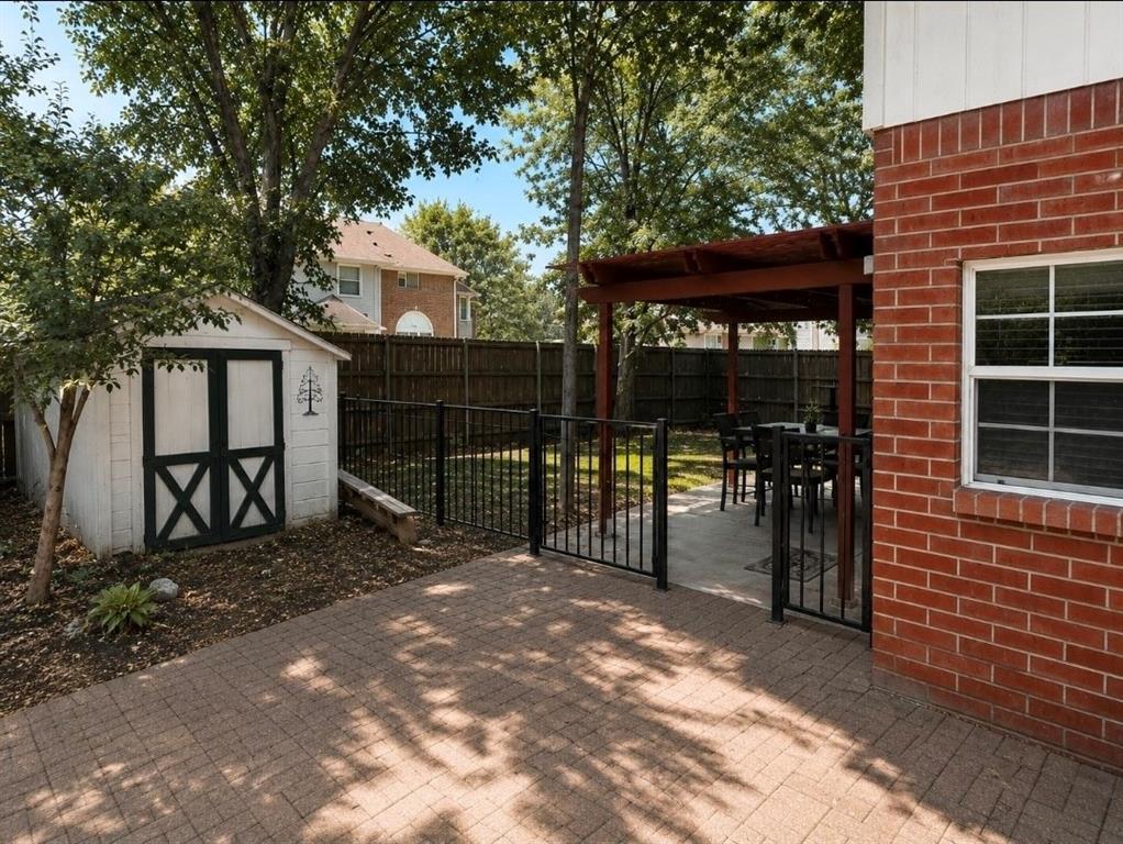 6701 Ashmont Drive Property Photo 9