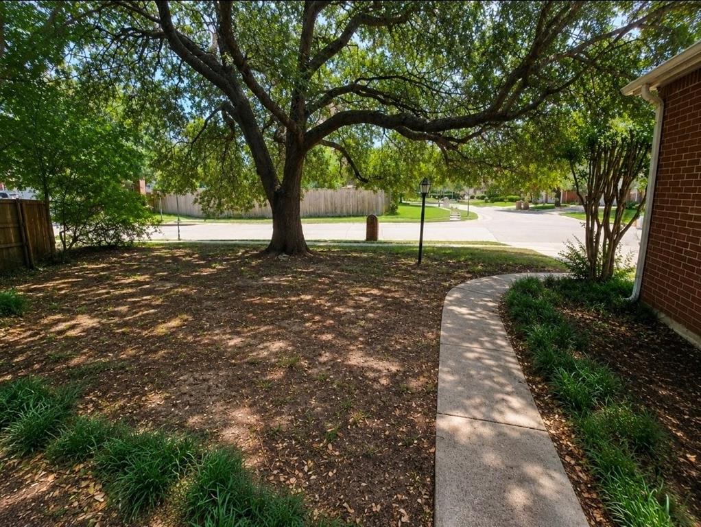 6701 Ashmont Drive Property Photo 10
