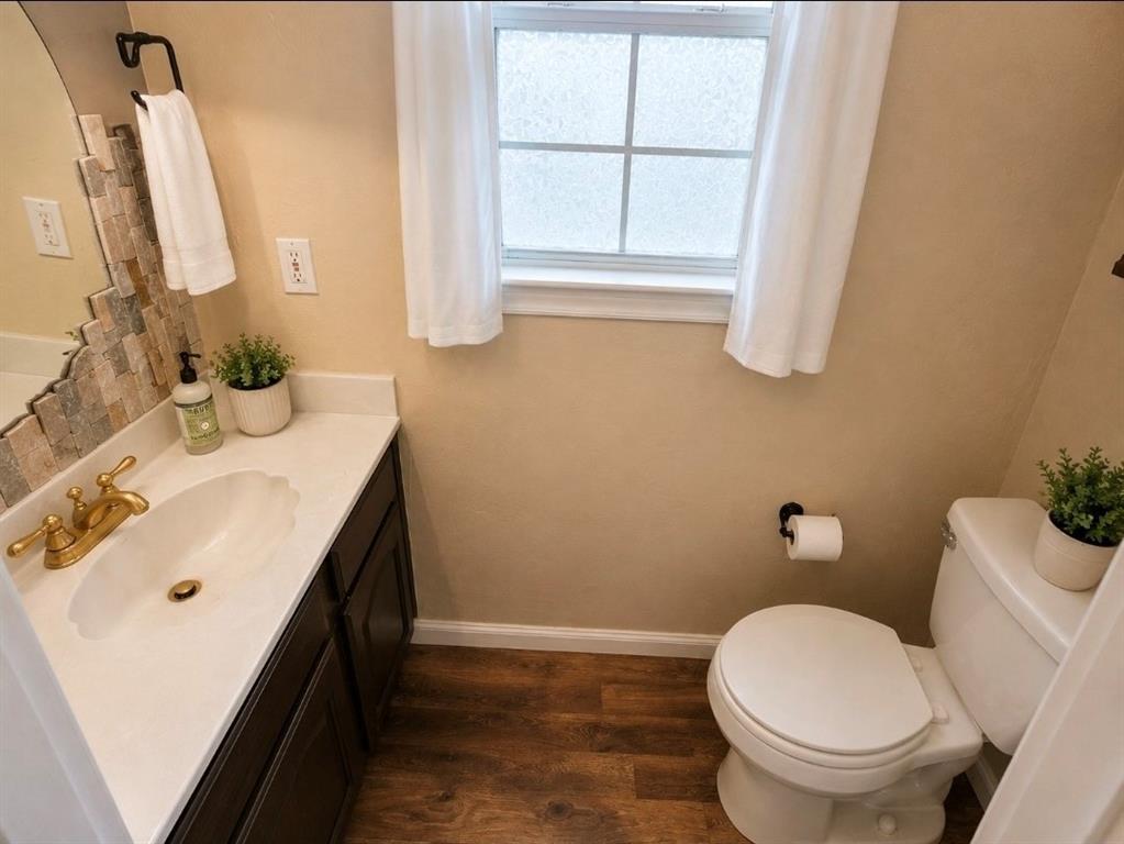 6701 Ashmont Drive Property Photo 12
