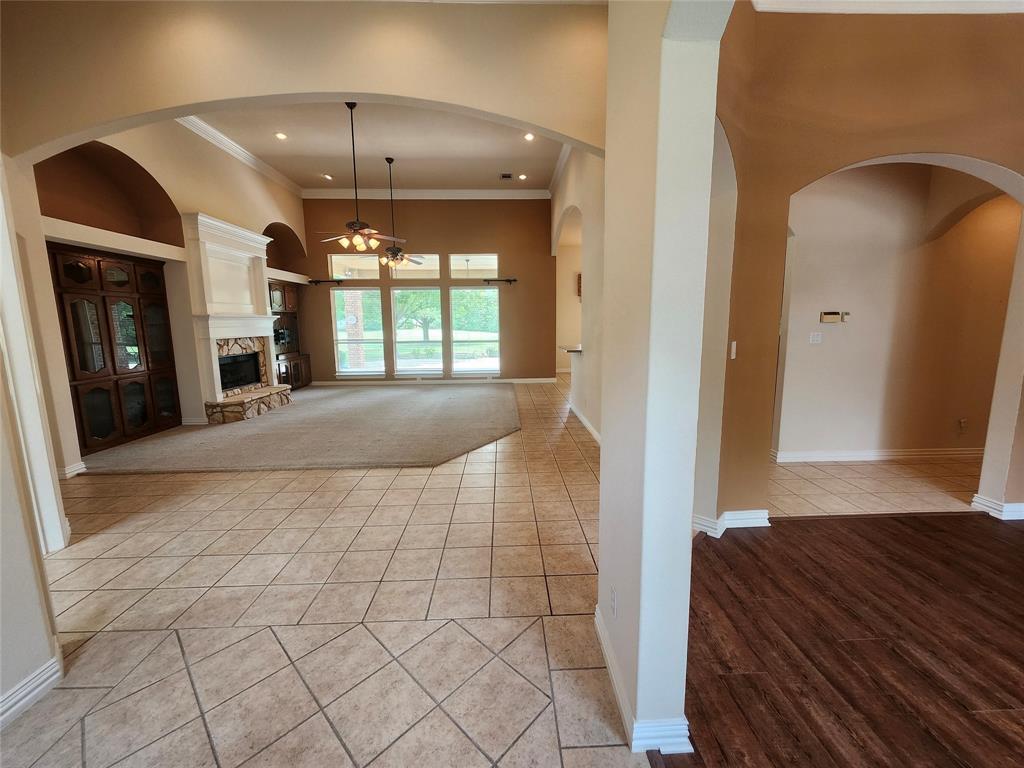 2601 Winthrop Hill Road Property Photo 2