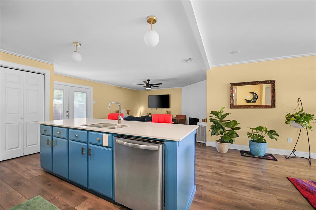 10447 Sylvia Drive Property Photo 11