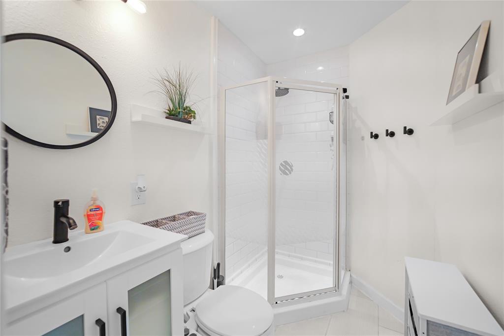 10447 Sylvia Drive Property Photo 28