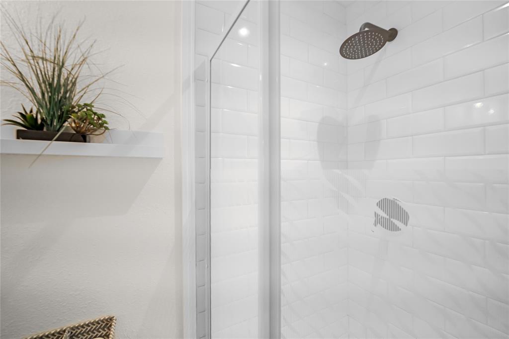 10447 Sylvia Drive Property Photo 29
