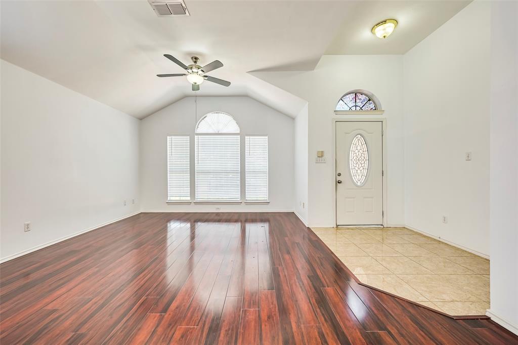 700 N Emma Drive Property Photo 2