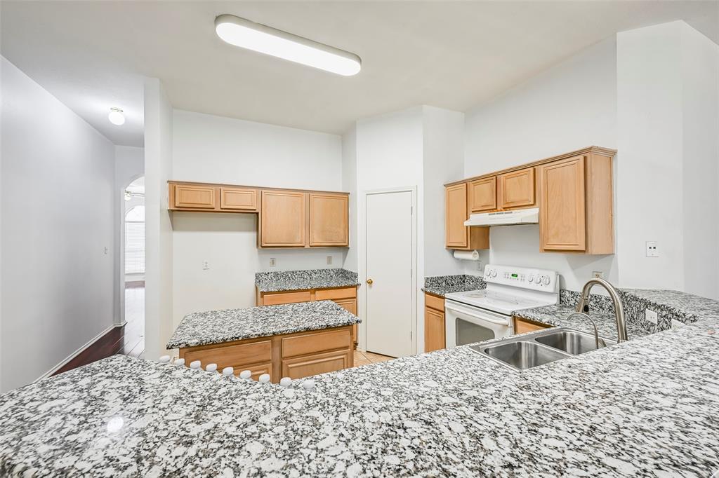 700 N Emma Drive Property Photo 4