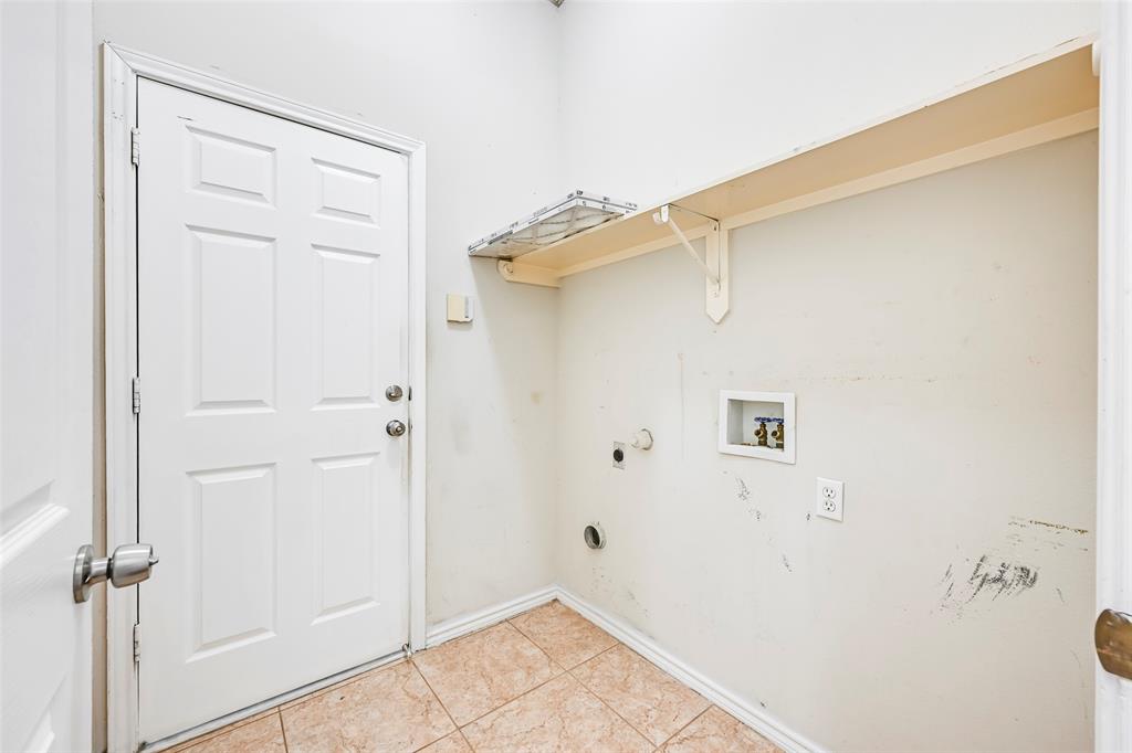 700 N Emma Drive Property Photo 12