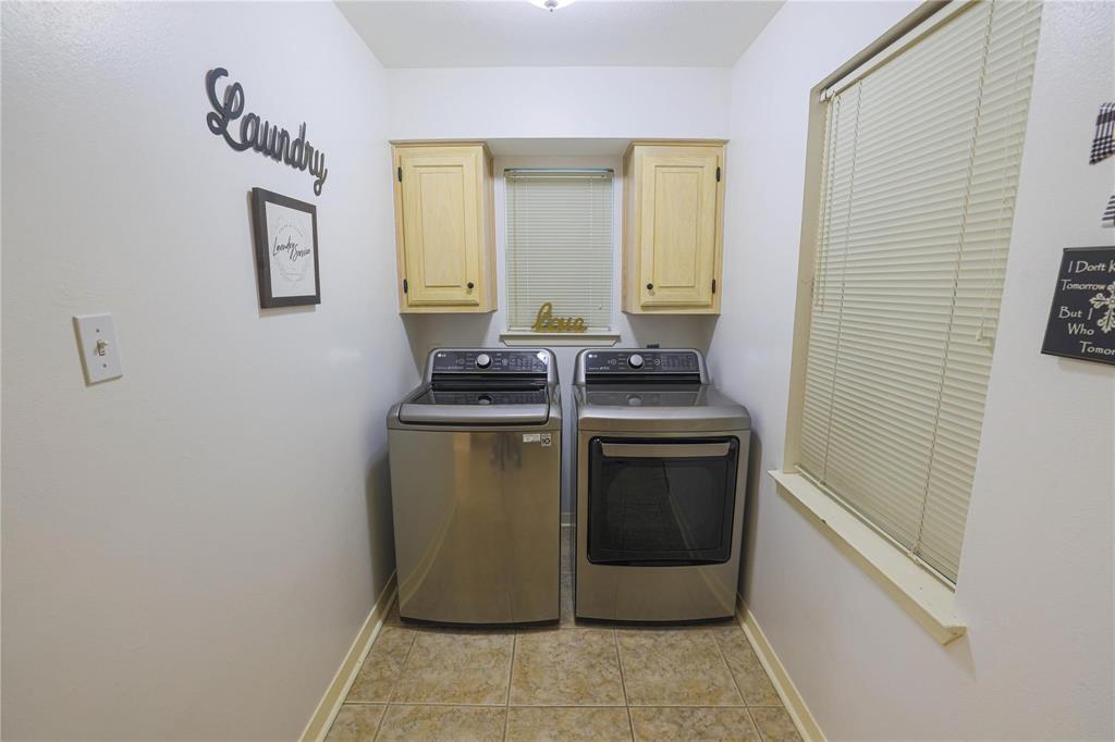 10959 Park Oak Circle Property Photo 14