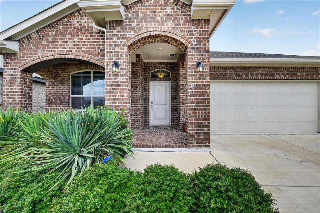 2428 O'connor Ranch Drive Property Photo 1
