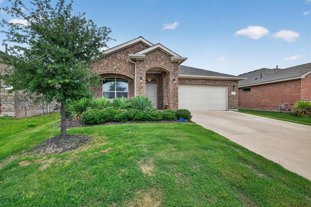 2428 O'connor Ranch Drive Property Photo 2