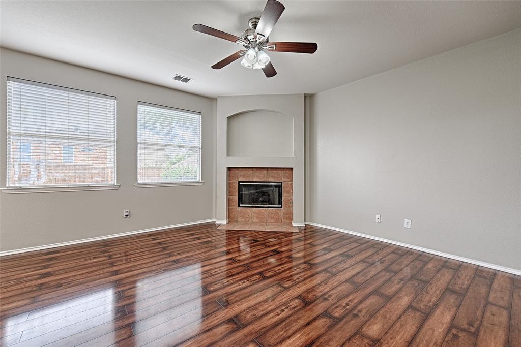 2804 Hudson Crossing Property Photo 8
