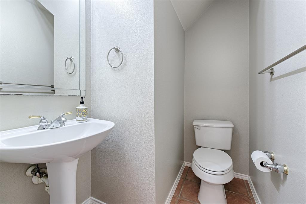 2804 Hudson Crossing Property Photo 14