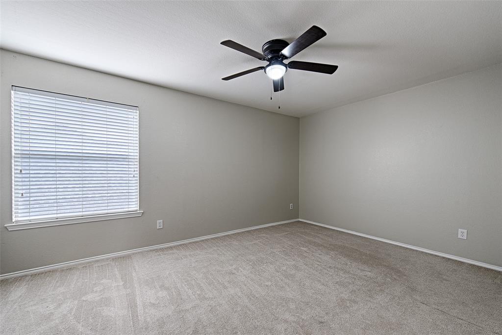 2804 Hudson Crossing Property Photo 26