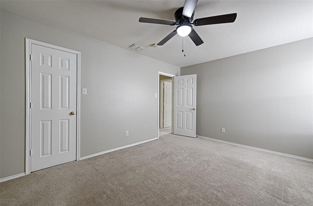 2804 Hudson Crossing Property Photo 27