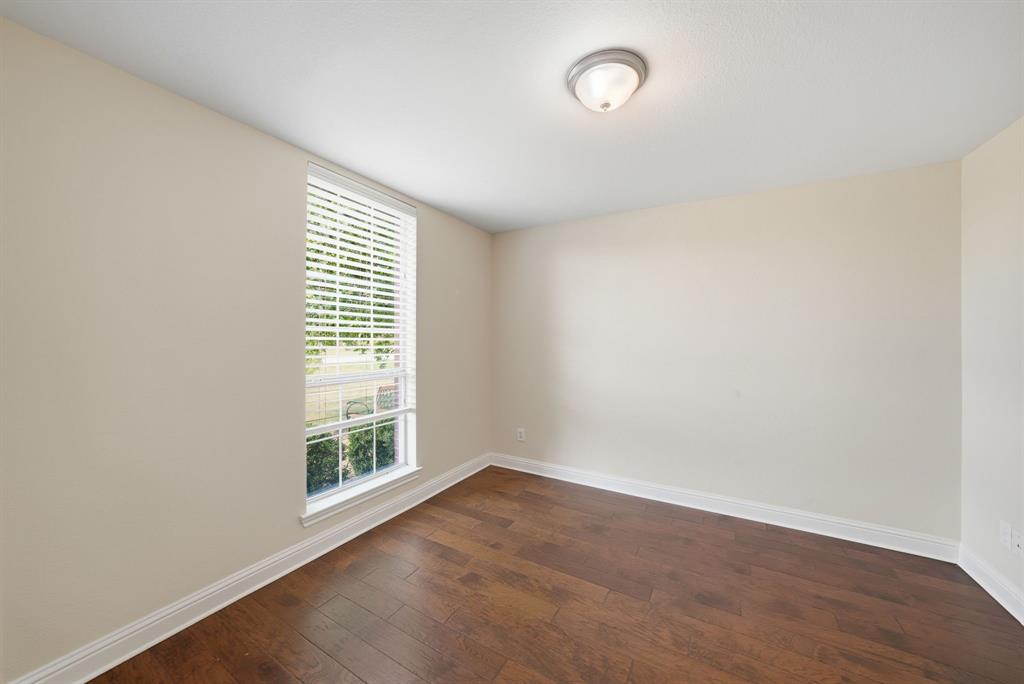 2606 Ash Drive Property Photo 15