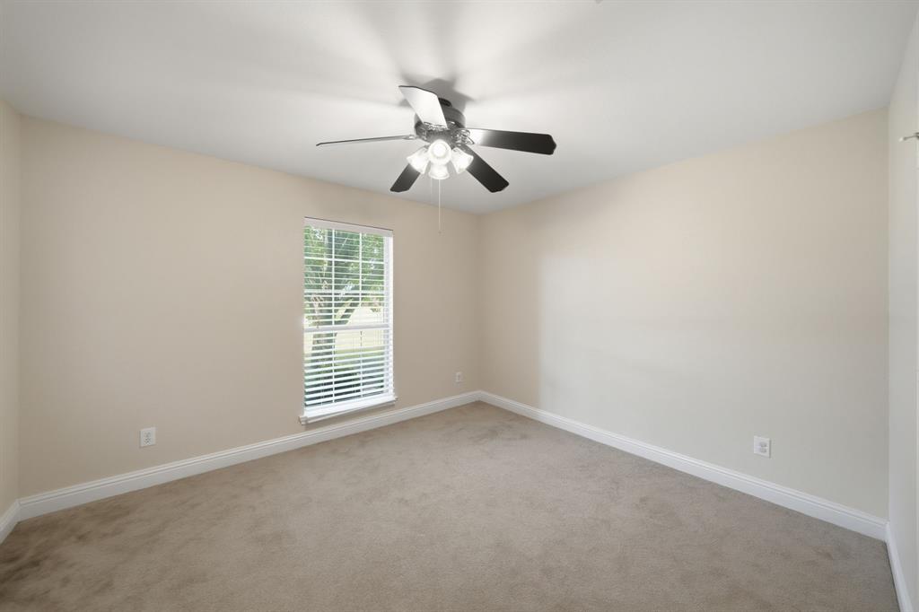 2606 Ash Drive Property Photo 16