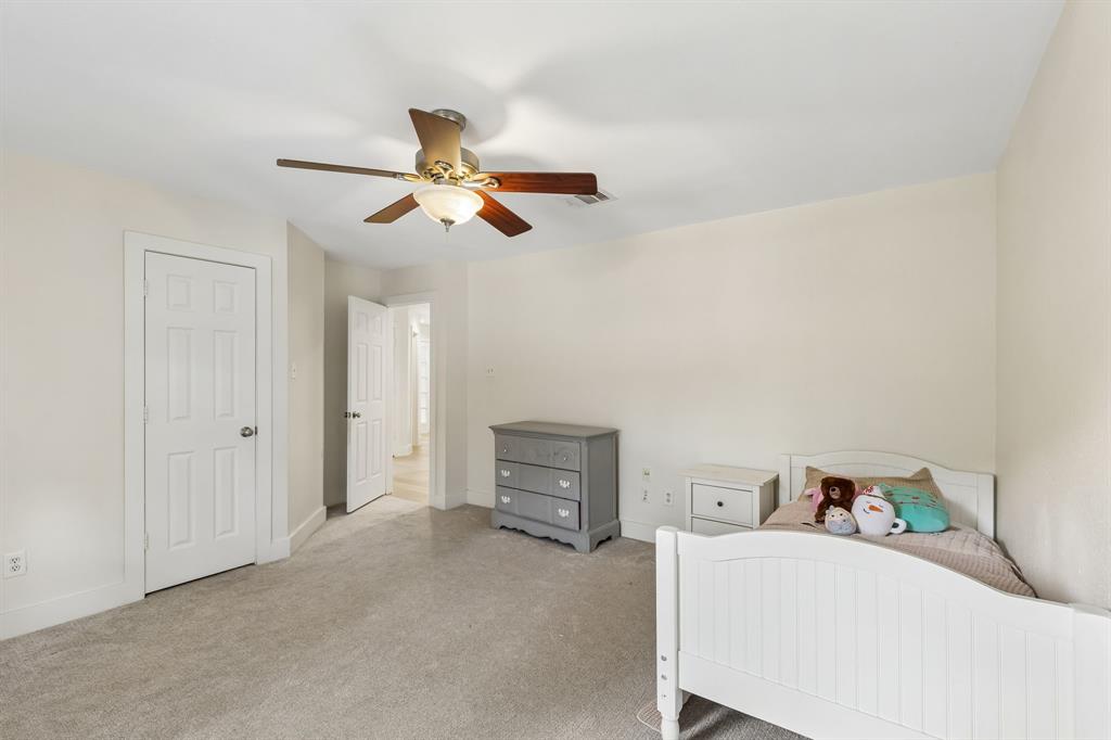 2902 Stonepointe Property Photo 24