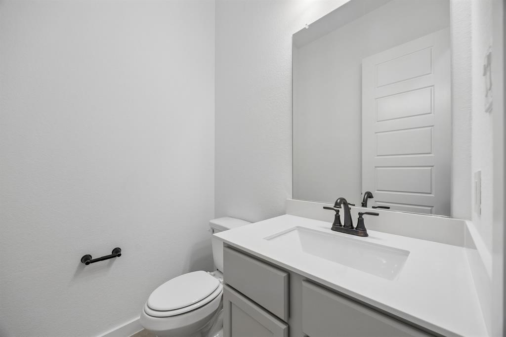 2648 W Rainier Drive Drive Property Photo 24
