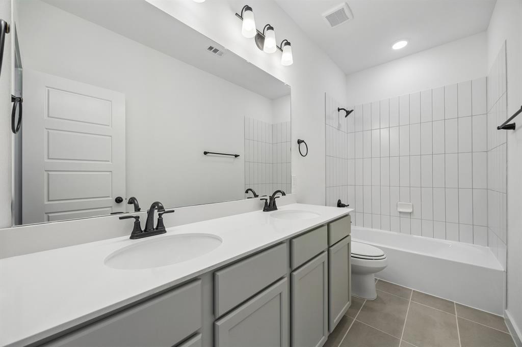 2648 W Rainier Drive Drive Property Photo 28