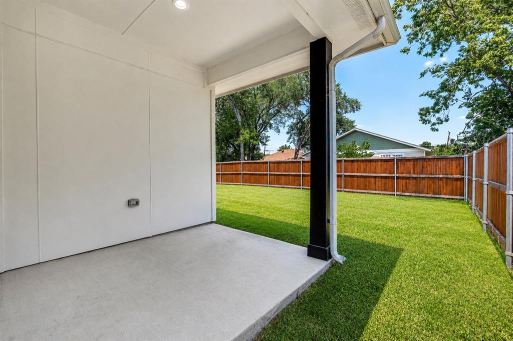 1963 Dennison Street Property Photo 18