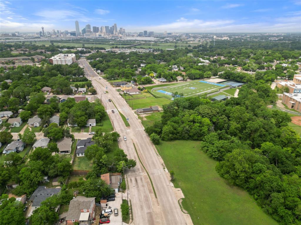 654 S Corinth Street Road Property Photo 1