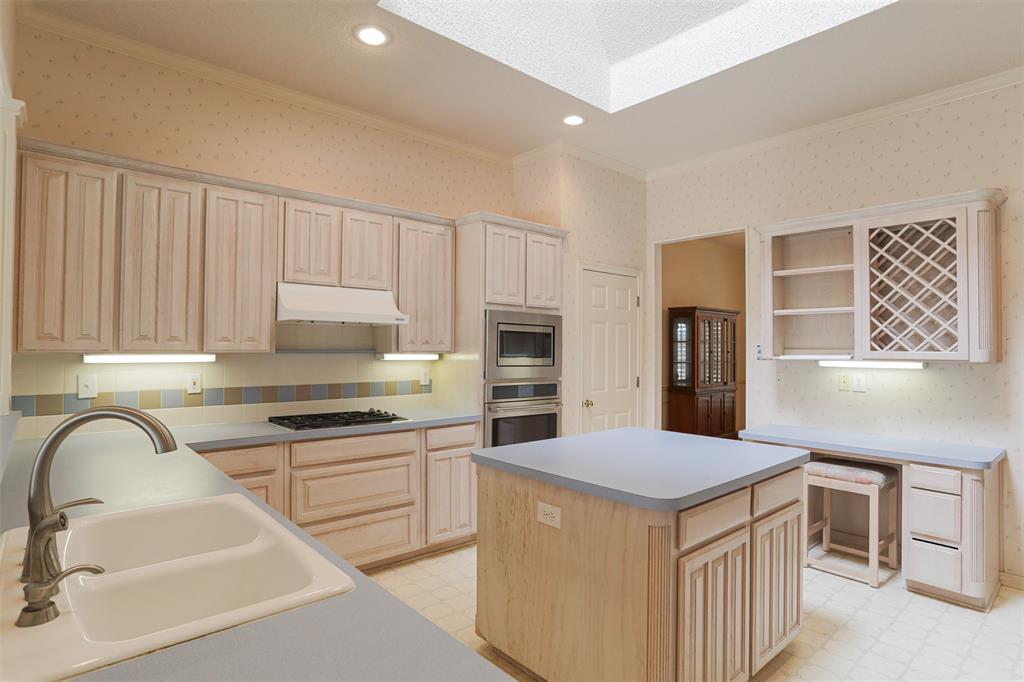 7005 Meadowside Road Property Photo 8