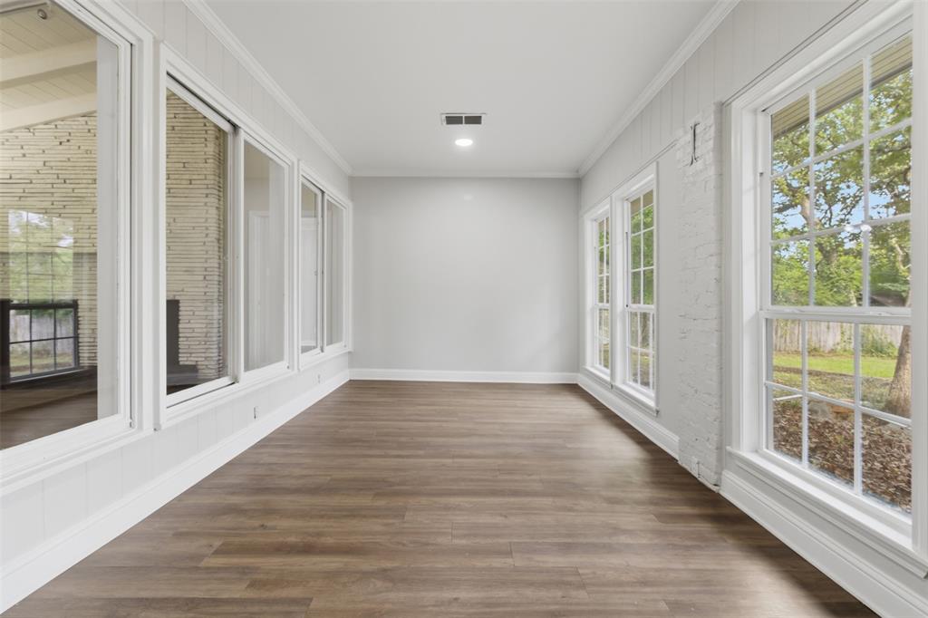 325 Sunset Boulevard Property Photo 16